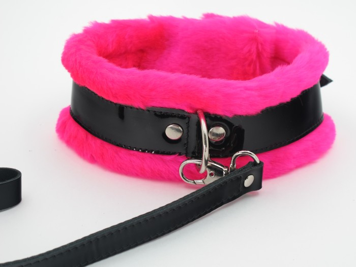 Ошейник с розовым мехом BDSM Light 730001ars