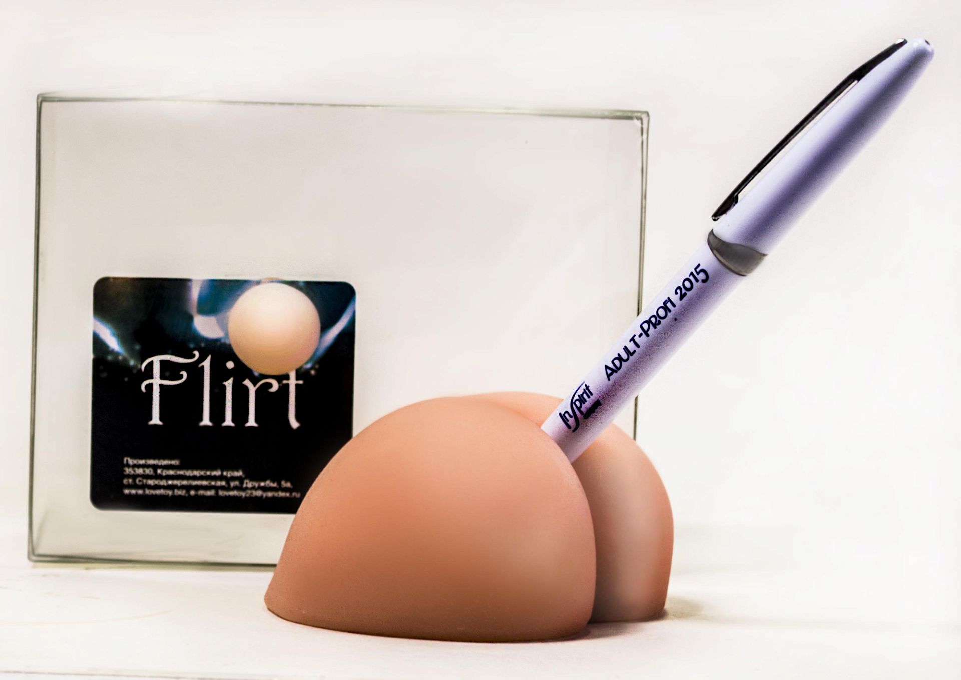 Сувенир подставка для ручки в виде попки 650101ru