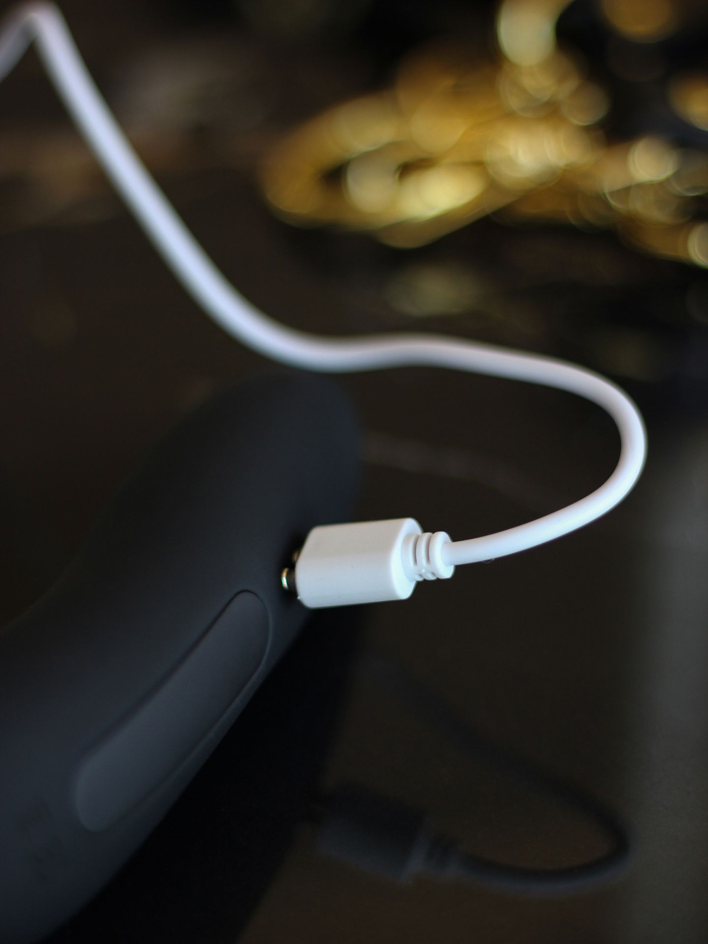 Вакуумный стимулятор клитора Curvy 23117LS