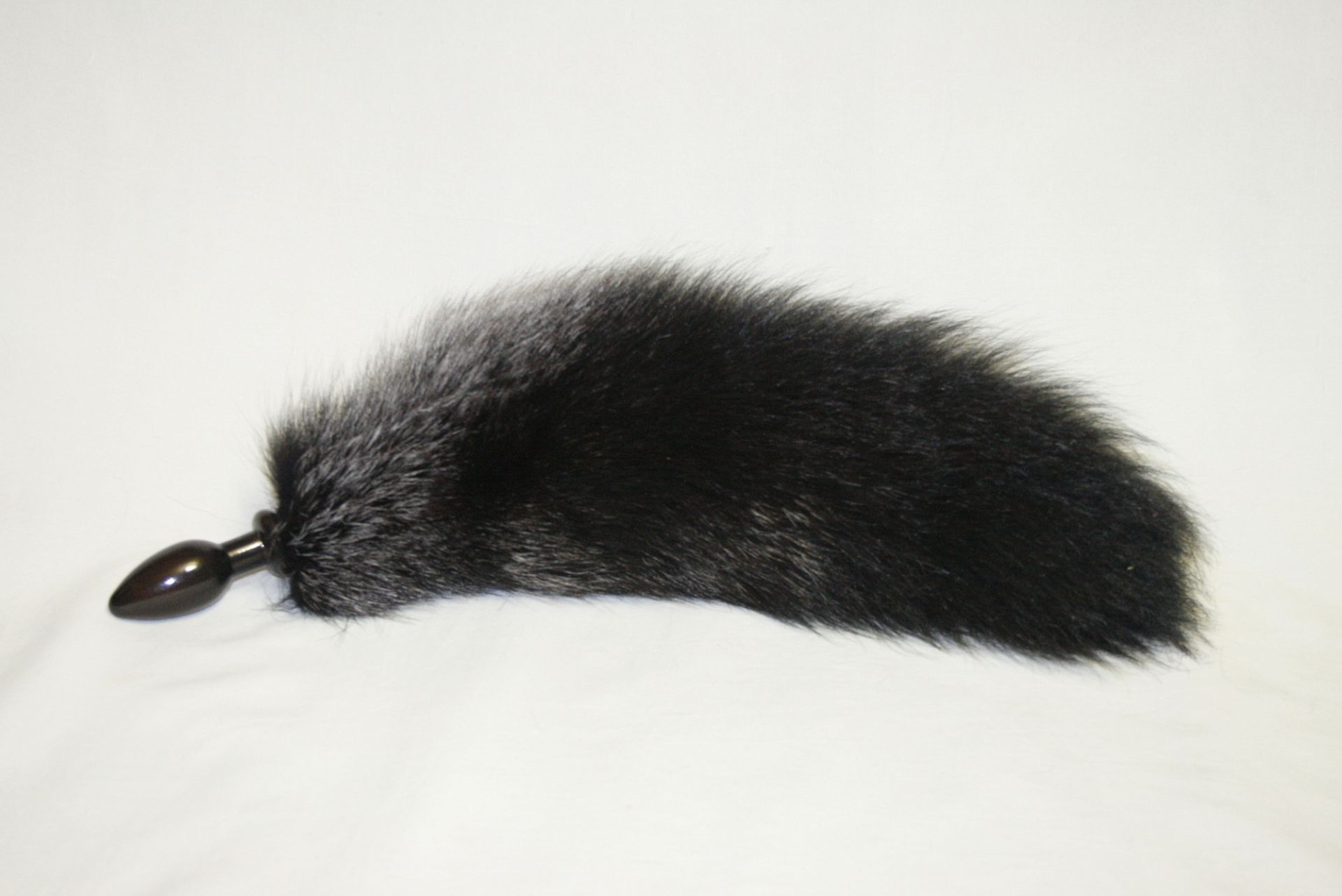 Анальная пробка черного цвета диам.32мм с черным лисьим хвостом BF32black/black